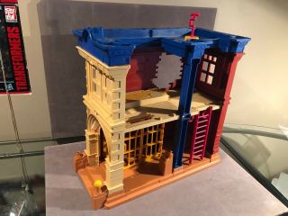 Kenner Vintage Police Academy The Precinct Playset Base W/ Some Parts