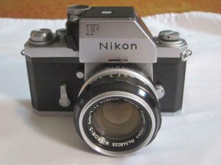Vintage 35mm Camera Nikon F W/ Nikkor S 1:1.  4 50mm Lens