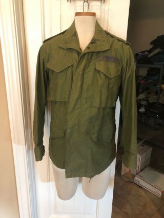 Vintage M - 65 Field Jacket W/ Hood Medium Regular Us Army Usaf Military Patches