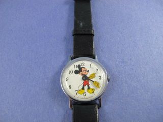 Mickey Mouse Vintage Walt Disney Production Wind Up Runs