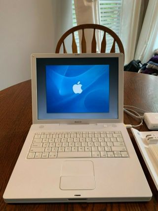 Vintage Apple Ibook G4 14 - Inch Laptop 933 Mhz / 128mb / 40 Gb