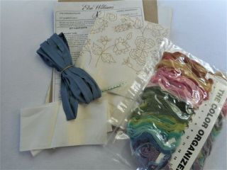 Chelsea Pillow Jacobean Floral Vintage Elsa Williams Crewel Embroidery Kit 4