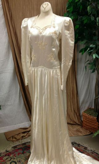 Elegant Vintage Satin Wedding Dress Bridal Gown Renaissance Faire Size S - M