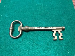 Vintage Brass Key To The City Of Lockport York