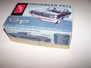 Vintage Amt 1964 Pontiac Grand Prix Model Kit