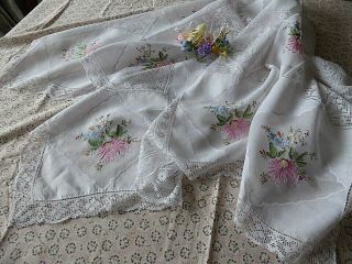 Vintage Embroidered Quality Tablecloth=exquisite Fine Lawn Cotton & Lace