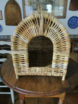Large Vintage Wicker Dog House Dog Bed Cat House Cat Bed For Indoor Use