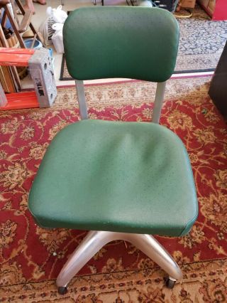 Vintage Good Form Office Chair General Fireproofing Co.  Retro Green Wheeled Base