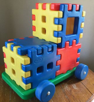 Rare Vintage 1984 Little Tikes Large 8” X 8” Waffle Blocks With Chassis