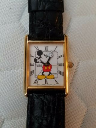 Disney Vintage Collectible Quartz Lorus Sieko Mickey Mouse Roman Numeral Watch