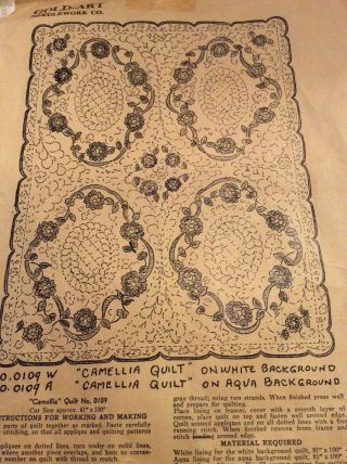 Vintage Gold Art Appliqué Quilt Top Kit: Camellia