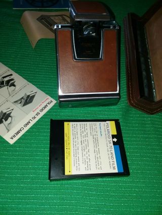 Polaroid SX - 70 Land Camera W/ Accessories And Case Vintage 5