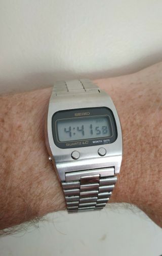 Seiko Vintage Lcd Watch Model 0439 5007