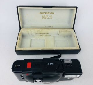 Olympus XA 2 Film Camera & A11 Electronic Flash Boxed Vintage Japan Self Timer 2