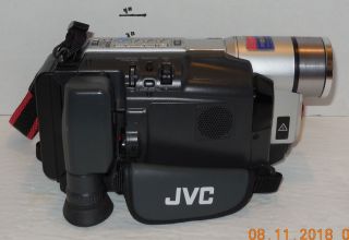 Vintage JVC GR - SXM540 VHS - C video camera recorder Camcorder 3
