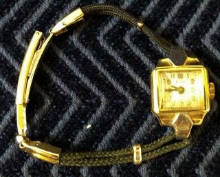 Vintage Zodiac 14k Gold Women’s Wrist Watch With Square Face