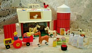 Vintage Fisher Price Little People Play Family Farm Barn 915 Short Mooo
