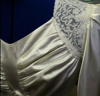 Vintage Ivory Satin 1940 ' s Wedding Gown and crown XS S Small 2 4 8