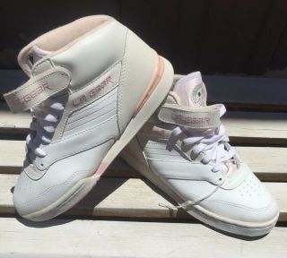 Vintage La Gear High Top Sneakers Pink And White Women 