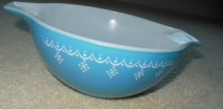 Vintage Pyrex Set of 3 Cinderella Blue Garland Snowflake Nesting Bowls 3