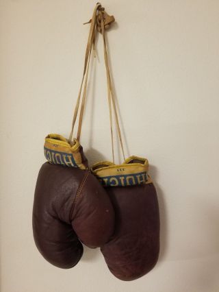 Hutch 535 Vintage Leather Boxing Gloves Old Sports Fight Childs Collectible Wow