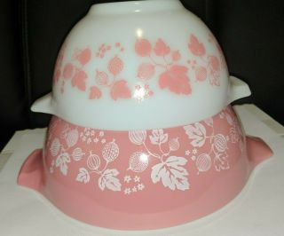 Vtg Pyrex Cinderella Nesting Bowls Pink & White Gooseberry 441 & 442