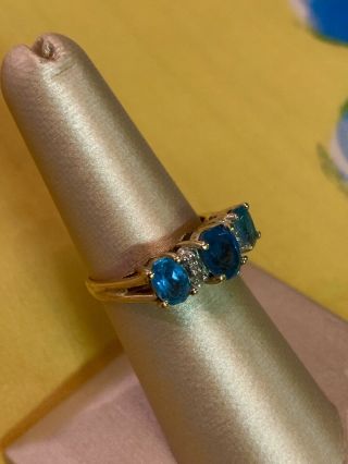 Vintage 14k Solid Yellow Gold Blue Topaz Ring Size 7,  Absolutely Gorgeous.