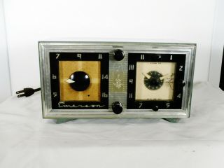 Vintage 1953 Emerson Clock Radio Tube Receiver Model 718 - - -