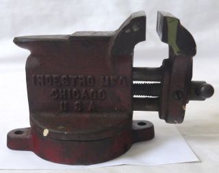 vintage INDESTRO swivel base BENCH VISE w/anvil 2 3/8 
