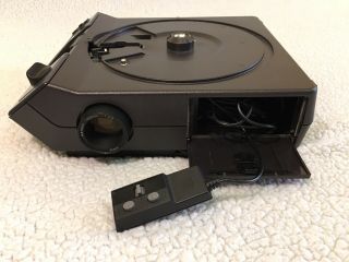 Vintage Kodak Carousel 4400 Slide Projector With Remote And Two Slide Trays 5