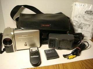 Vintage Sharp 8mm Vl - E630u Viewcam Camcorder Bundle W/ Remote,  Charger,  Battery