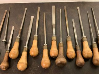 Dollhouse Maker ' s Set of 18 Vintage Wood Carving Tools 5