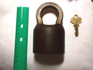 Vintage Brass Segal Heavy Duty Padlock With Key Weighs 1 1/2 Pounds