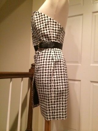 RARE Vintage Isaac Mizrahi Black and White Strapless Wrap Dress Size 6/8 7