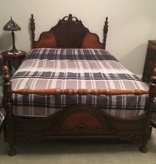 Vintage Bed Frame/headboard & Chair
