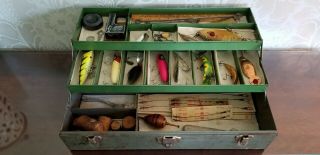 Vintage Fishing Lures,  Tackle Box Everything Shown Includ.  Estate Find