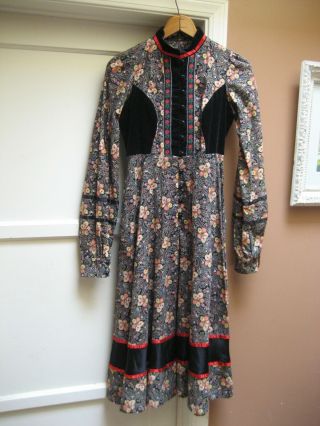 Vintage Gunne Sax Cotton & Velvet Paisley Renaissance Maxi Dress 7 Women 