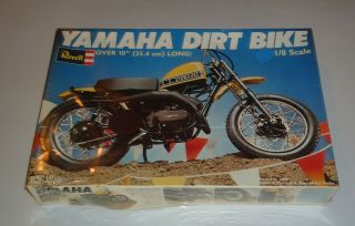1978 Vintage 1/8 Scale Revell Yamaha Dirt Bike Motorcycle Model Kit