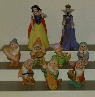 Vintage Disney Ceramic Snow White And The Seven Dwarfs Evil Queen Figures Set