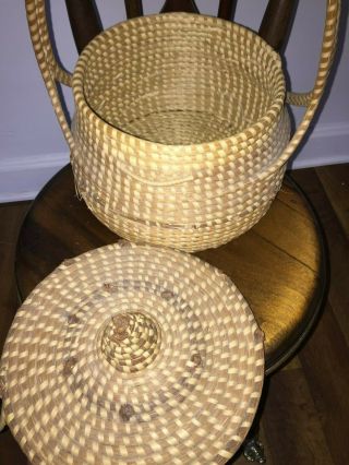 Vintage Sweetgrass baskets with lid 2
