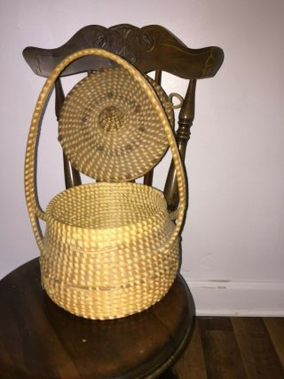 Vintage Sweetgrass baskets with lid 3