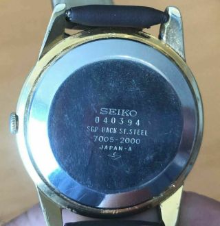 MEN ' S VINTAGE SEIKO AUTOMATIC 7005A - 2000 WATCH IN EX.  COND KEEPING TIM 5