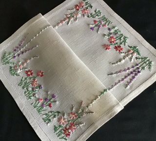 Lovely Vintage Linen Hand Embroidered Tray Cloth Garden Florals