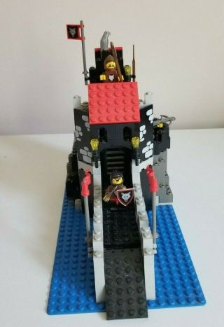 Lego 6075 Wolfpack Tower Castle & Instructions 4