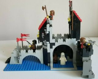 Lego 6075 Wolfpack Tower Castle & Instructions 7