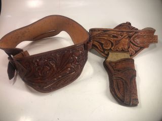 2 Vintage Leather Hand Tooled Floral Gun Belt & Holster Concho Buttons Mexico