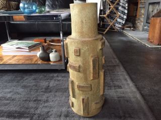 Fantastic 1960s 1970s Large Vintage Brutalist Concrete Vase 8