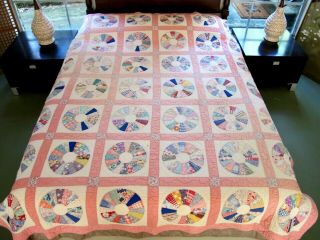 Sun Vintage Hand Sewn Feed Sack Applique Dresden Plate Buggy Wheel Quilt