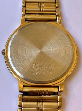 Vintage Seiko Gold - Tone Thin Mens Dress Watch 5Y30 - 7019 battery 4