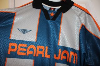 Vintage Pearl Jam - Collared Tour Shirt 1998 (XL) 2